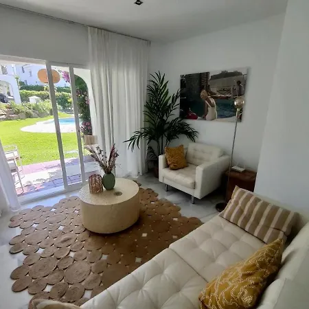 Belvilla By Oyo Altos Del Golf Holiday home Manilva