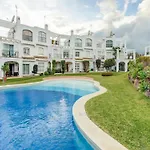 بيت للعطل Relaxed Retreat With Pool مانيلفا