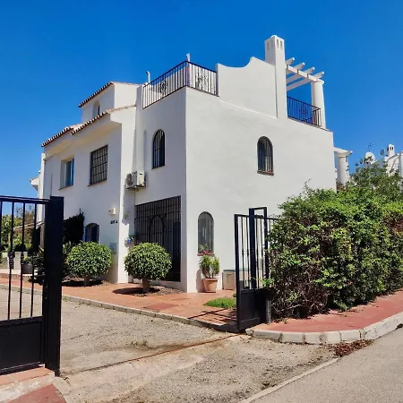 Holiday home Belvilla By Oyo Altos Del Golf Manilva